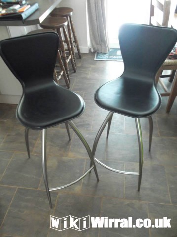 Attached picture barstools.jpg