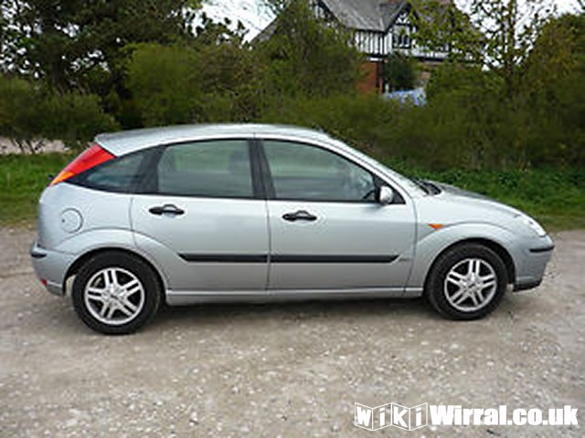 Attached picture 2005-FORD-FOCUS-1-8-ZETEC-AC-5-DOOR-SILVER-TAXED-TESTED-20120705010736.jpg