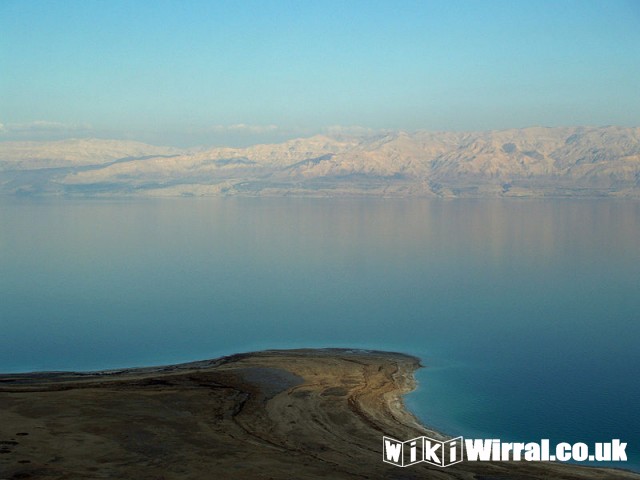 Attached picture 800px-Dead_Sea_by_David_Shankbone.jpg