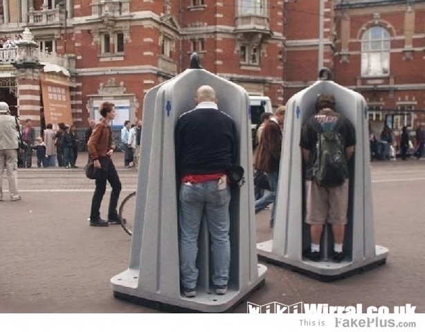 Attached picture public-toilets-in-europe_20120406102752.jpg
