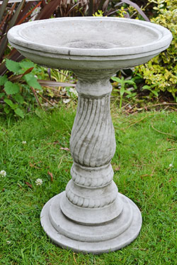 Attached picture petite-garden-stone-bird-bath-statue-ornament-column.jpg
