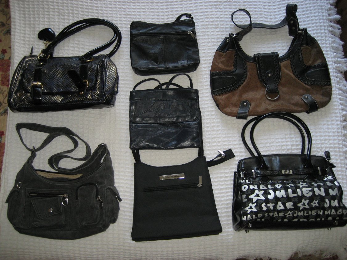 Attached picture bag1.jpg