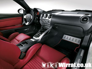 Alfa_8C_Spider_Int.jpg Alfa_8C_Spider_Int.jpg