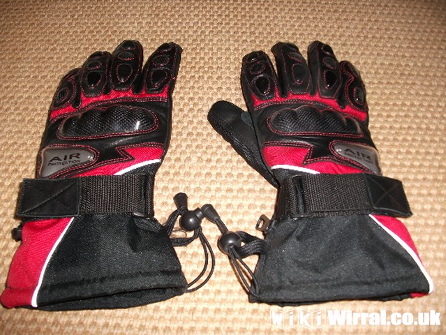 Attached picture gloves.JPG