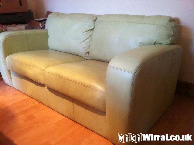 Attached picture sofa.jpg