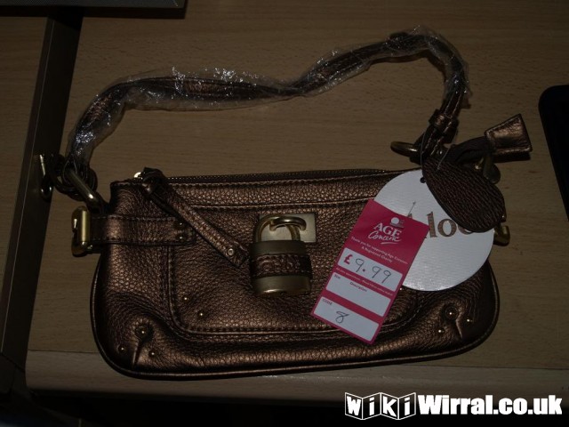 Attached picture handbag.JPG