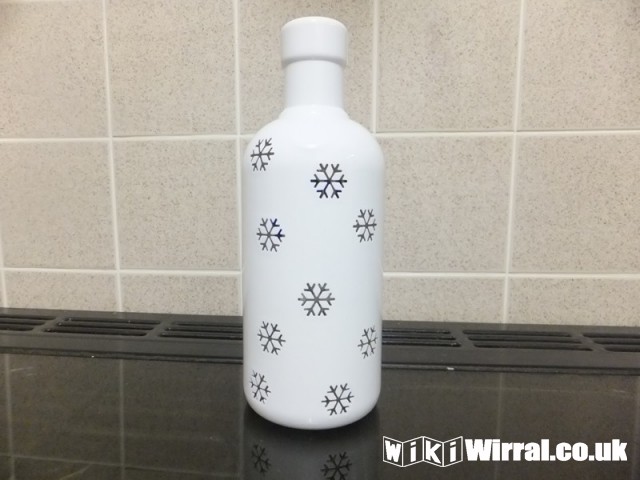 Attached picture snowflake-700ml-2deb61c.jpg