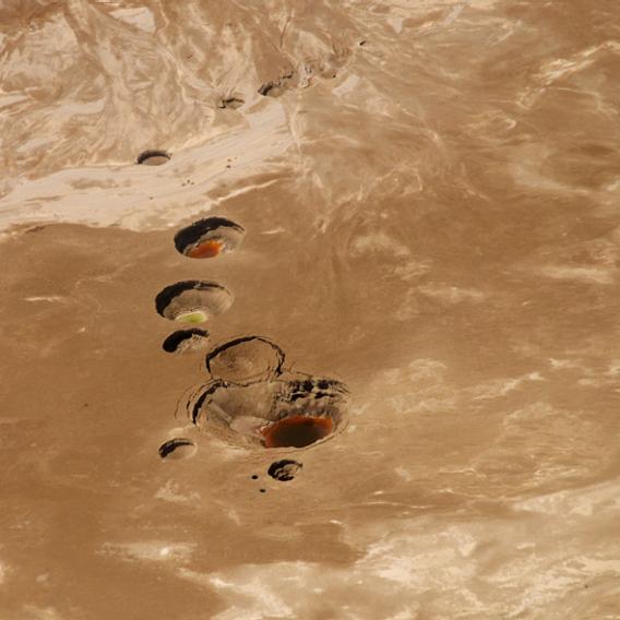 130913_MOM_KillingDeadSea_holes_jpg_CROP_article568-large.jpg
